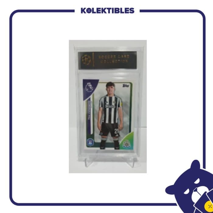Soccer Card Collection – Topps Tino Livramento Defender 01/138/02/20/188