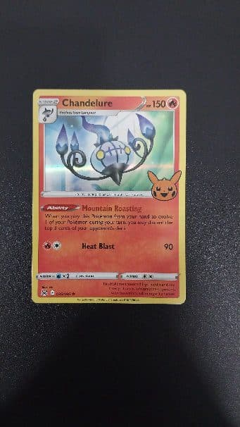 Pokémon English – Chandelure 026/196 ★ 01/008/02/11/111