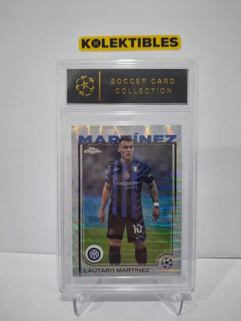 Soccer Card Collection - Lautaro Martinez Holo - Forward - PC Internazionale Milano 01/138/02/20/188