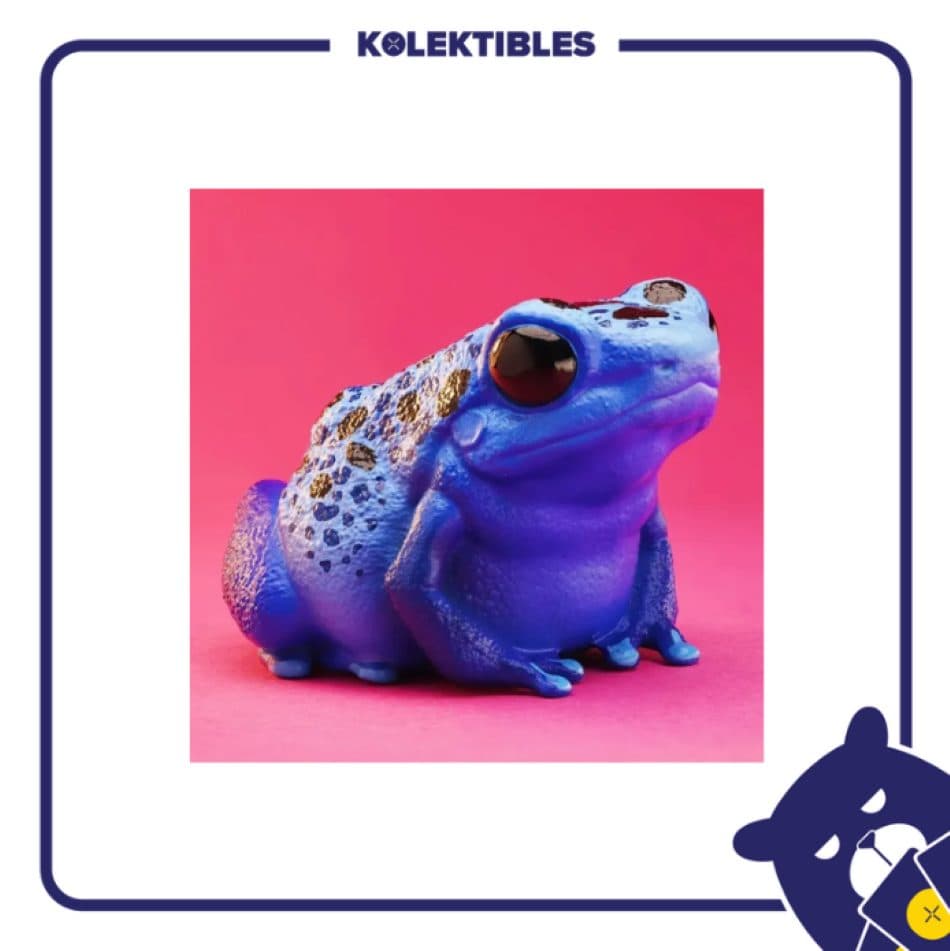 Dyeing Cobalt Dart Frog Figure - Animal Heavenly Body